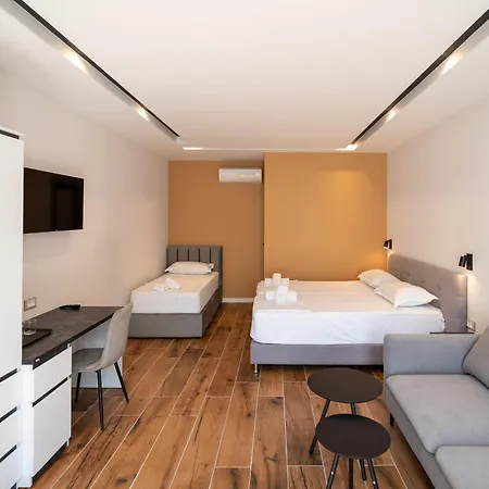 Luminosa 3* Shkodër