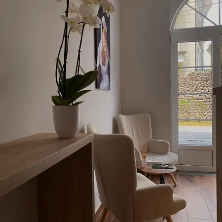 Luminosa Hotel 3*
